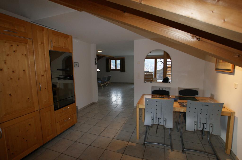 Gotschnablick Apartment Клостерс Стая снимка